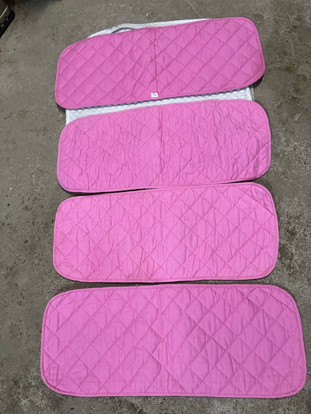 Pink Quilted Equestrian Standing Wraps- Set of 4